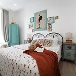 ゲストハウス Maison Coquette 4*