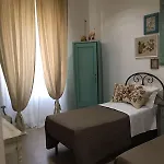 ゲストハウス Maison Coquette ローマ