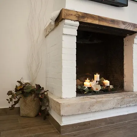 Πανσιόν Maison Coquette 4*