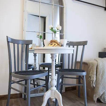 Maison Coquette ゲストハウス ローマ