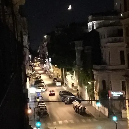 ゲストハウス Maison Coquette ローマ