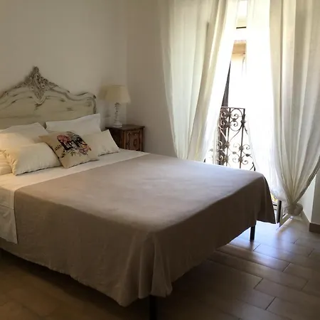 ゲストハウス Maison Coquette ローマ